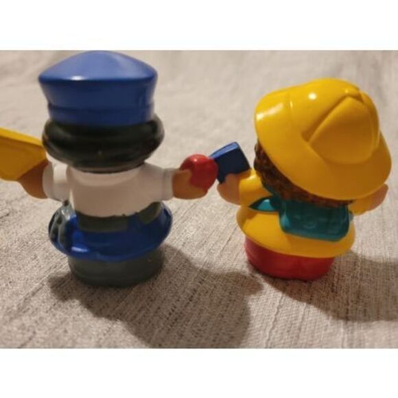 Fisher Price Little People Lot of 2 School Crossing Guard Girl Yellow Raincoat - Picture 5 of 10